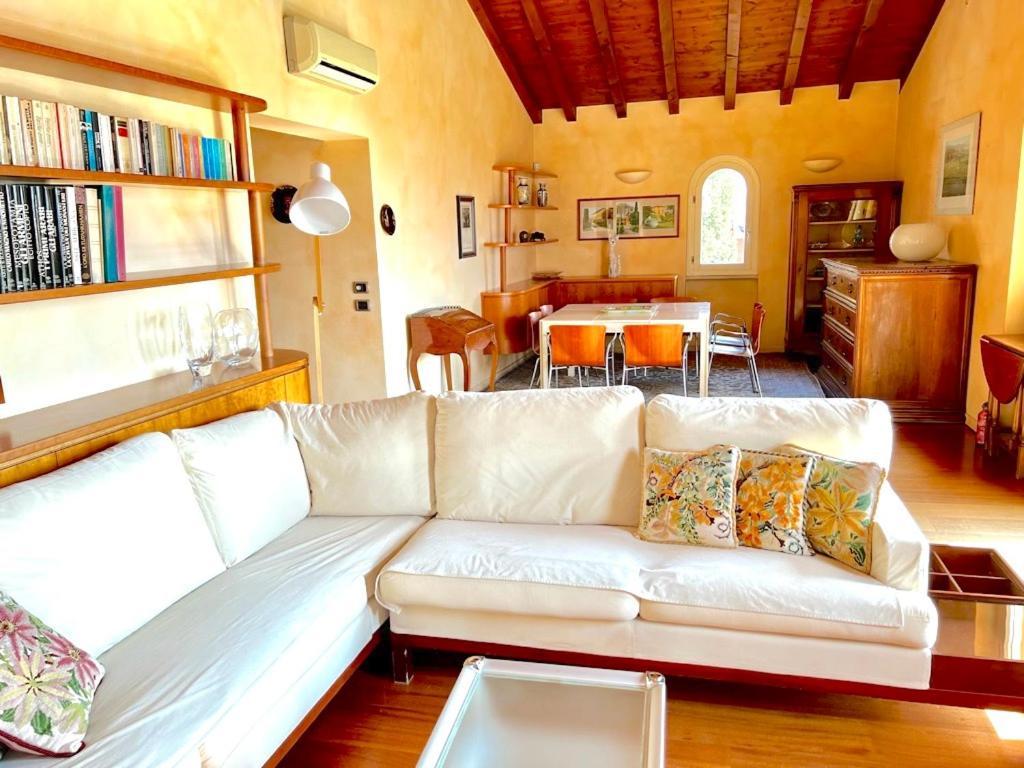 Residence Corte Ferrari -Ciao Vacanze- Moniga del Garda Exterior foto